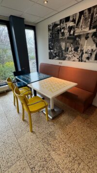 Westfriese Uitdaging - 2024 Tafels en stoelen 10